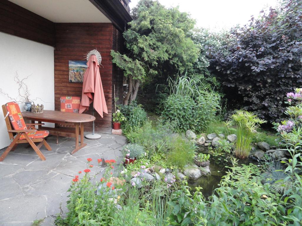 Hunde und Kinder sind in der Gartenwohnung Gretl mit Biotop in Seenähe herzlich willkommen Seeboden am Millstätter See Exterior foto